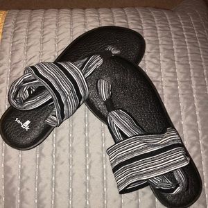 Sanuk Shoes - Sanuk Sandals! Sanuk Shoes - Sanuk Sandals!